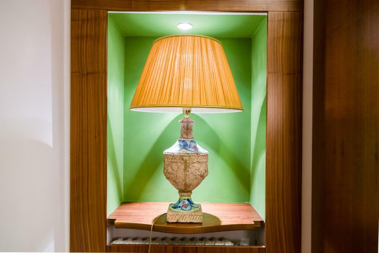 Pantheon Antique Suite Rome Exterior photo